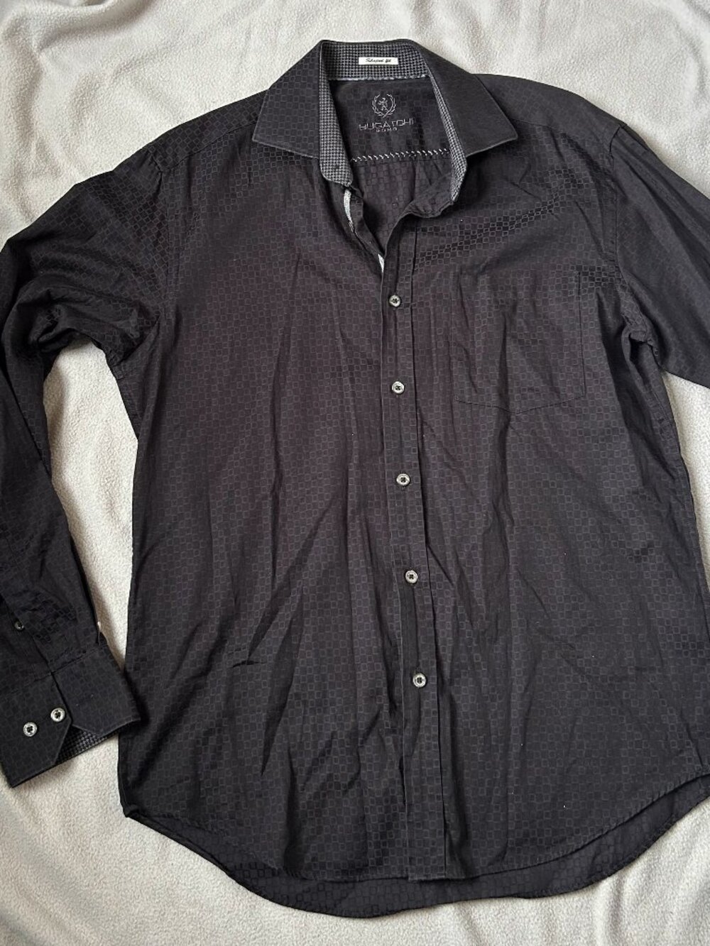 Bugatchi Uomo Black Textured Geometric Men's Dress Shirt – Shaped Fit- US Medium